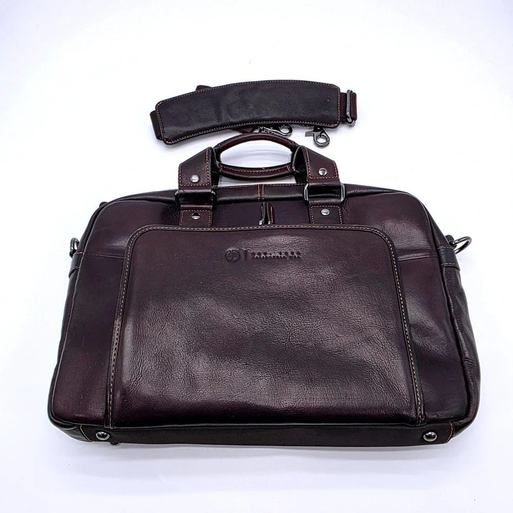 HP Elite Top Load T9H72AA Columbia Leather Laptop Bag with RFID Pocket